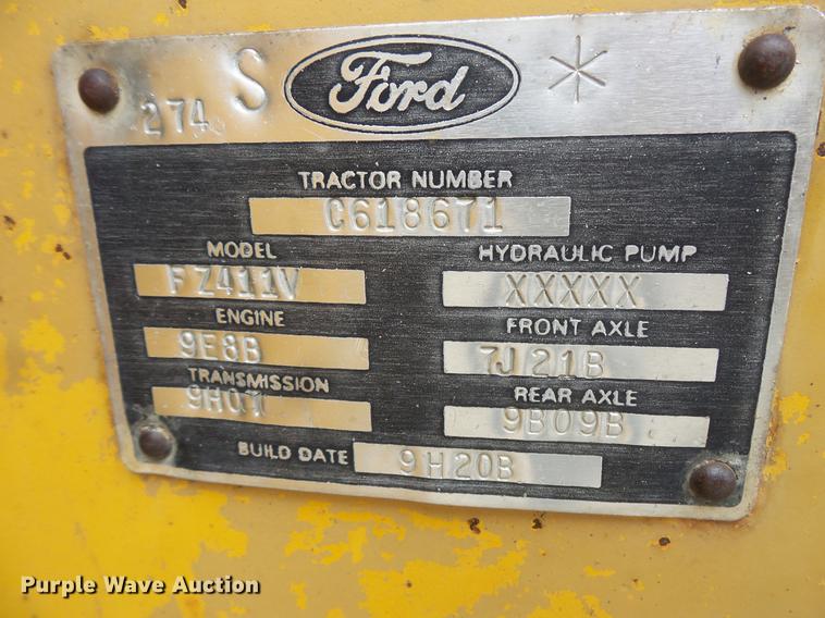 image for item DV9371 Ford A62 wheel loader