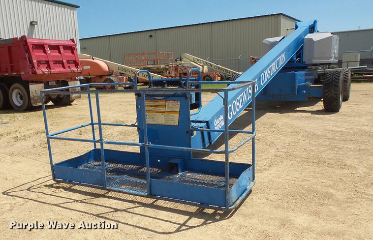 image for item DV9380 1995 Genie S80 boom lift