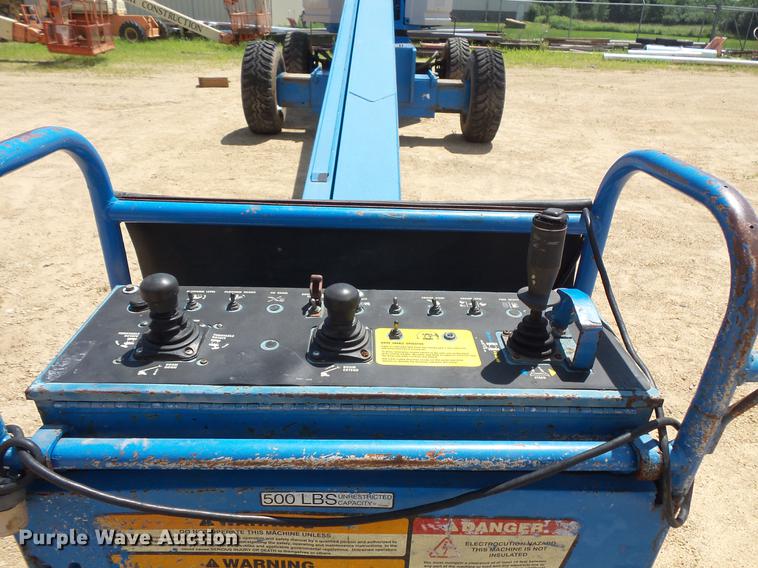image for item DV9380 1995 Genie S80 boom lift