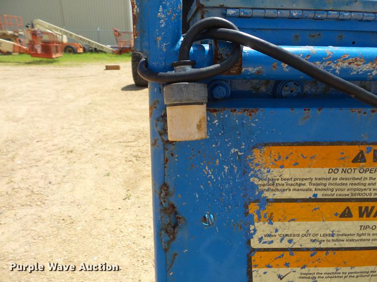 image for item DV9380 1995 Genie S80 boom lift