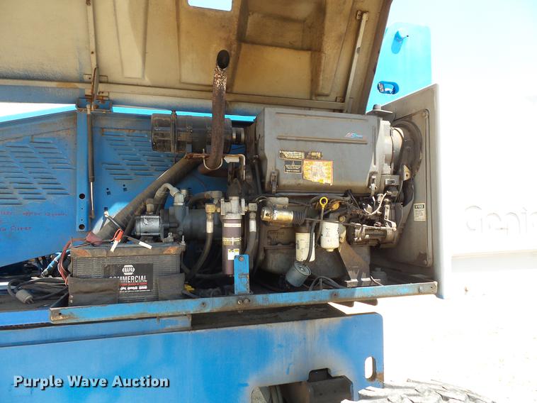 image for item DV9380 1995 Genie S80 boom lift