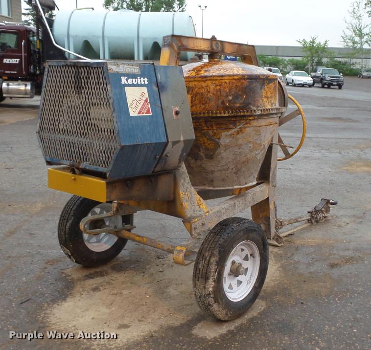 image for item DV9381 Cement mixer