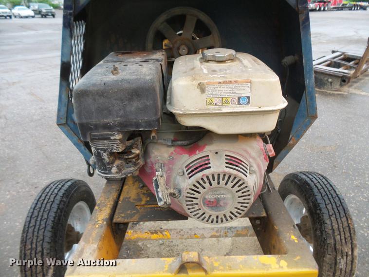 image for item DV9381 Cement mixer