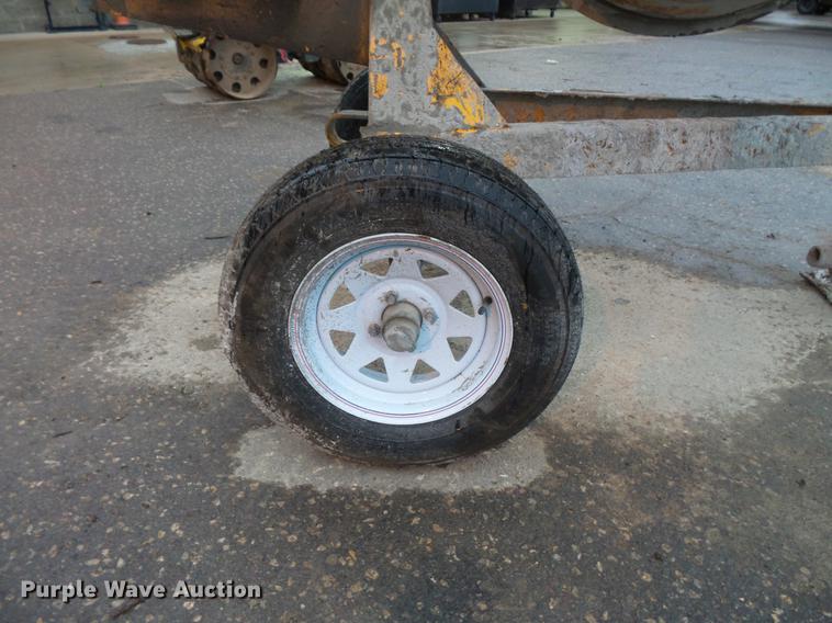 image for item DV9381 Cement mixer