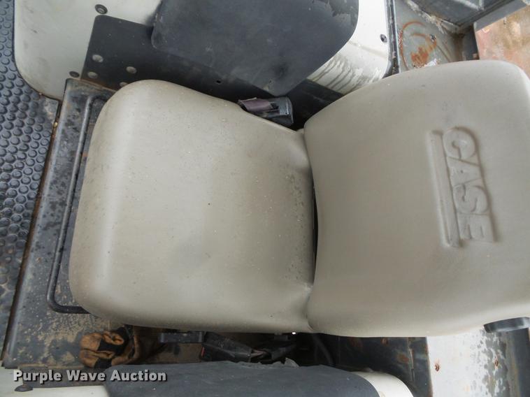 image for item DV9383 2005 Case 850K dozer