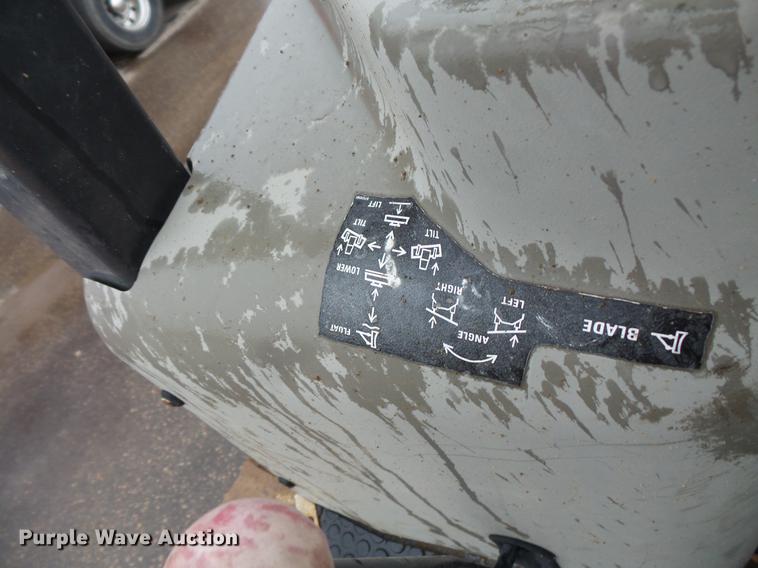 image for item DV9383 2005 Case 850K dozer