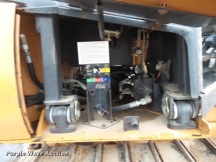 image for item DV9383 2005 Case 850K dozer