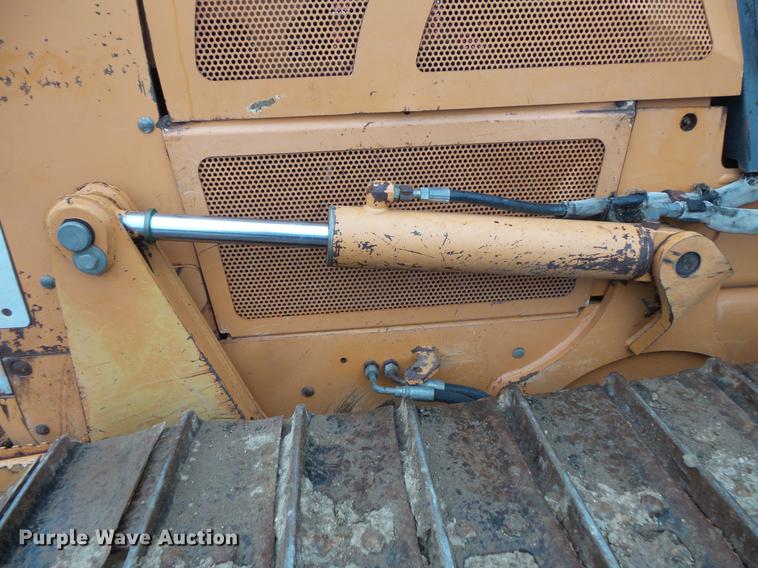 image for item DV9383 2005 Case 850K dozer