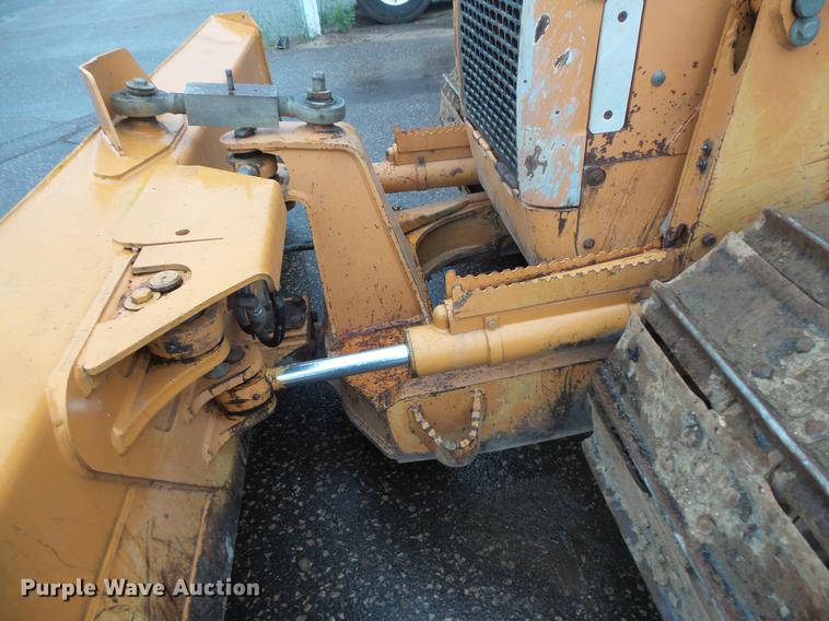 image for item DV9383 2005 Case 850K dozer