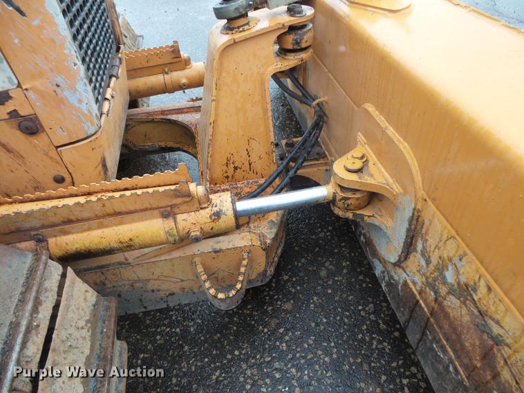 image for item DV9383 2005 Case 850K dozer