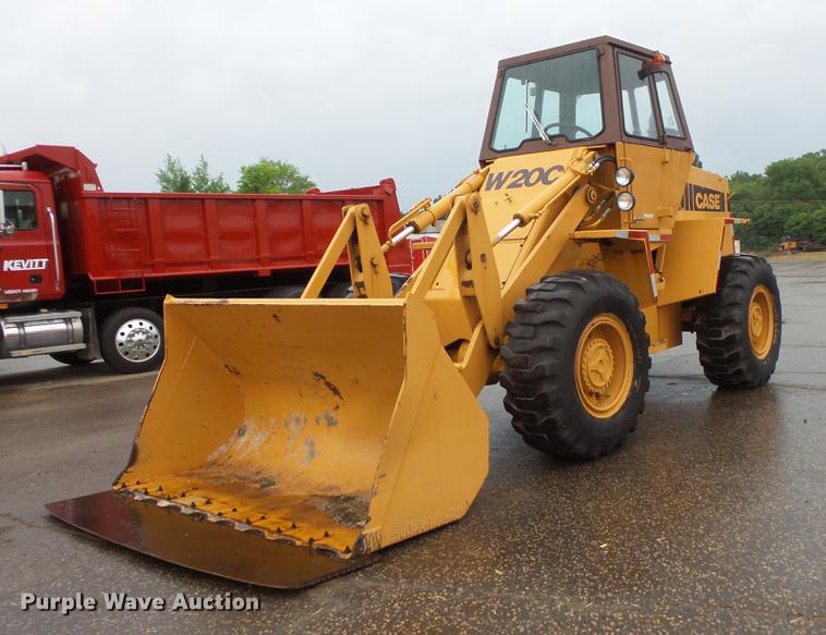 image for item DV9385 1981 Case W20B wheel loader