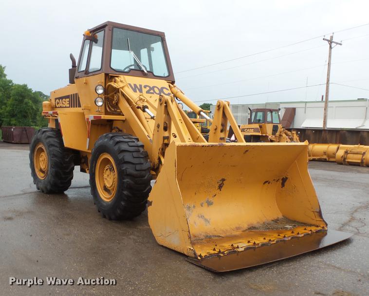 image for item DV9385 1981 Case W20B wheel loader