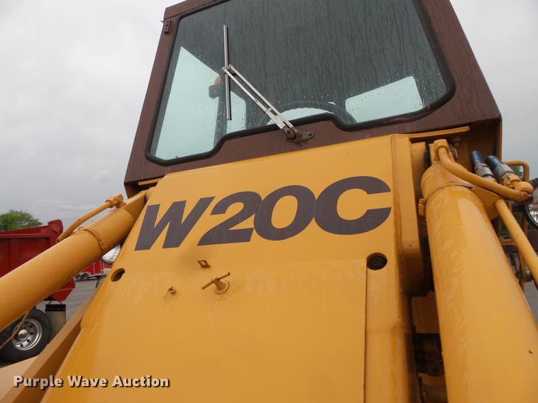 image for item DV9385 1981 Case W20B wheel loader