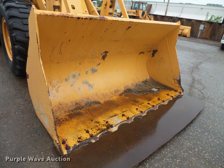 image for item DV9385 1981 Case W20B wheel loader