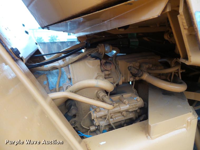 image for item DV9385 1981 Case W20B wheel loader