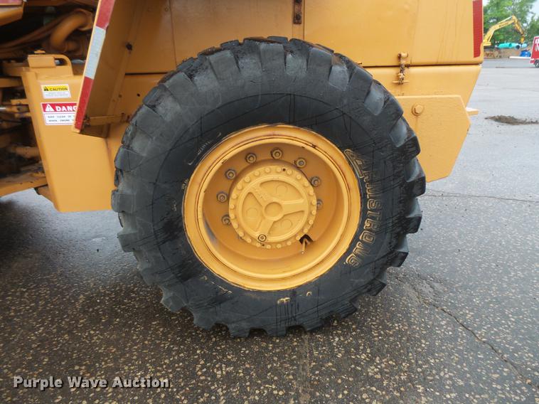 image for item DV9385 1981 Case W20B wheel loader