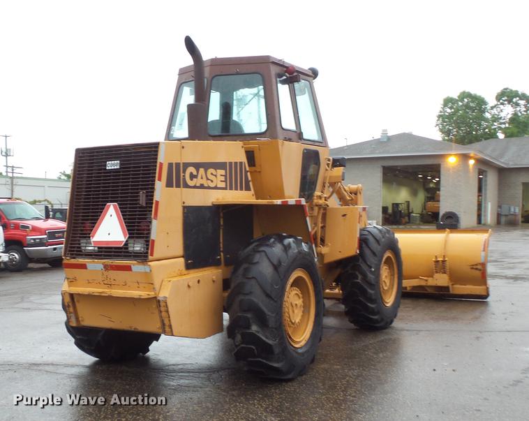 image for item DV9386 1984 Case W20C wheel loader
