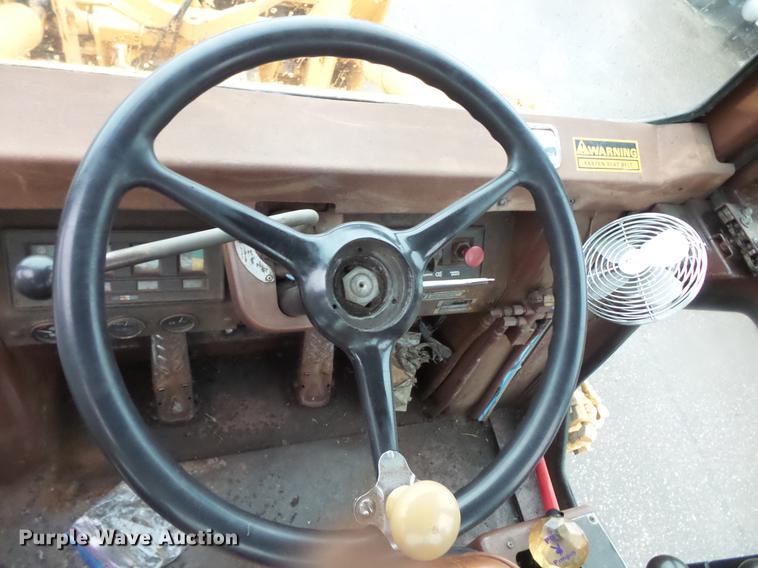 image for item DV9386 1984 Case W20C wheel loader