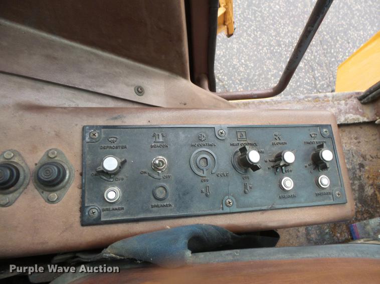 image for item DV9386 1984 Case W20C wheel loader