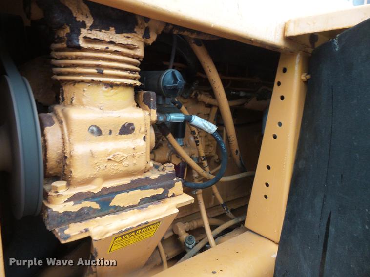 image for item DV9386 1984 Case W20C wheel loader