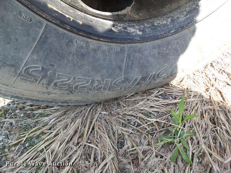 image for item DZ9248 1993 Ford CF8000 vacuum truck