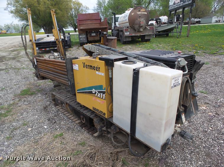 image for item DZ9333 2005 Vermeer D7X11 Series II directional boring unit