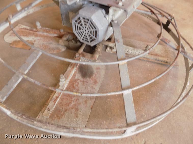 image for item DZ9522 2007 Superior CR power trowel