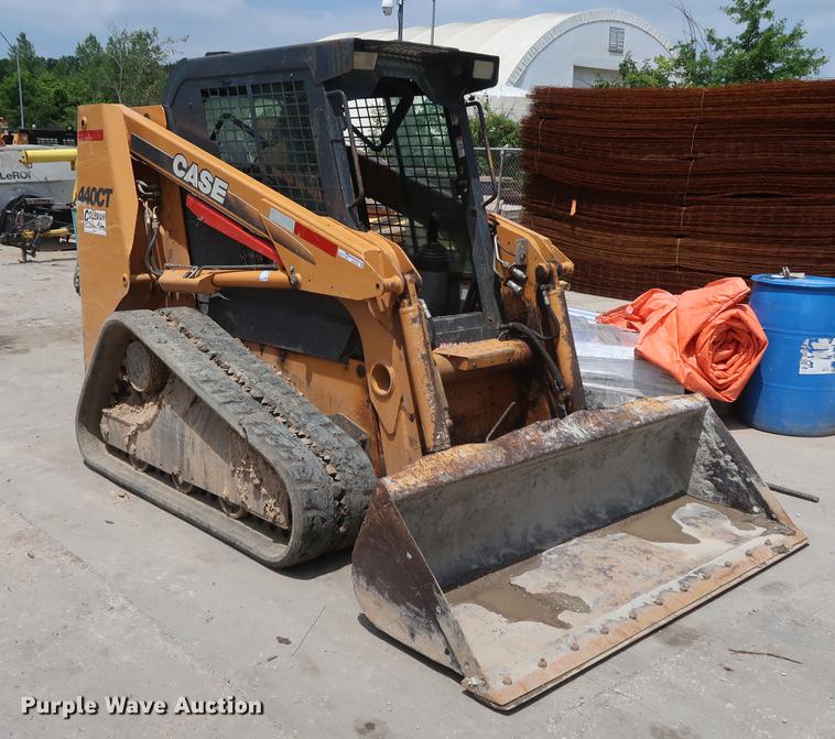 image for item EF9768 Case 440CT skid steer