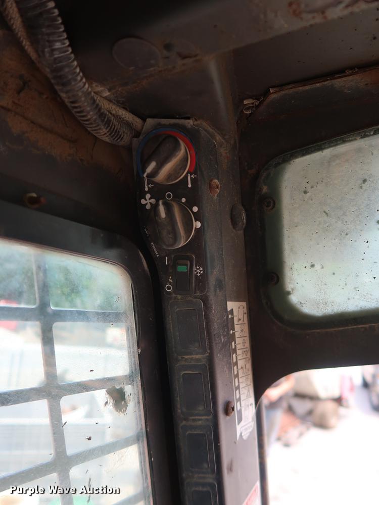 image for item EF9768 Case 440CT skid steer