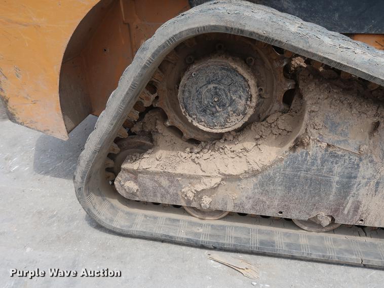 image for item EF9768 Case 440CT skid steer