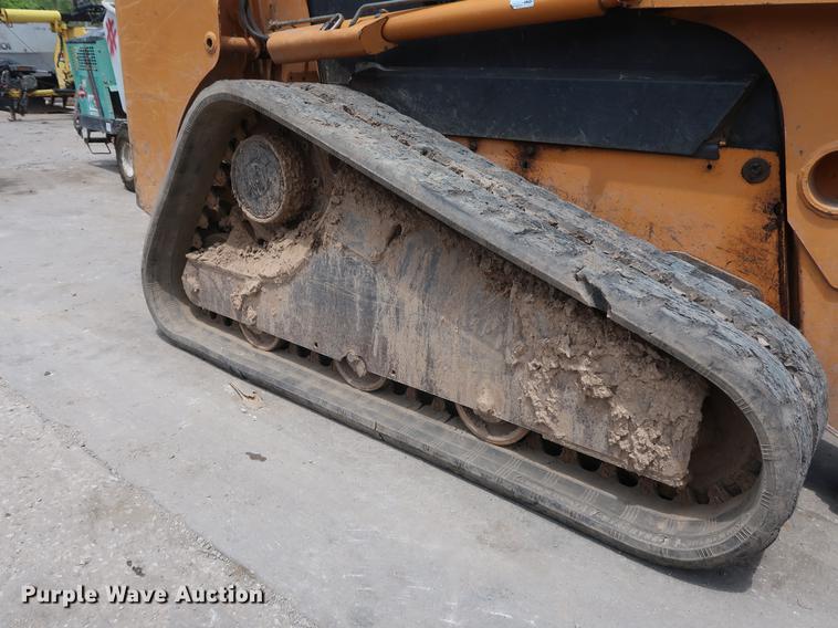 image for item EF9768 Case 440CT skid steer