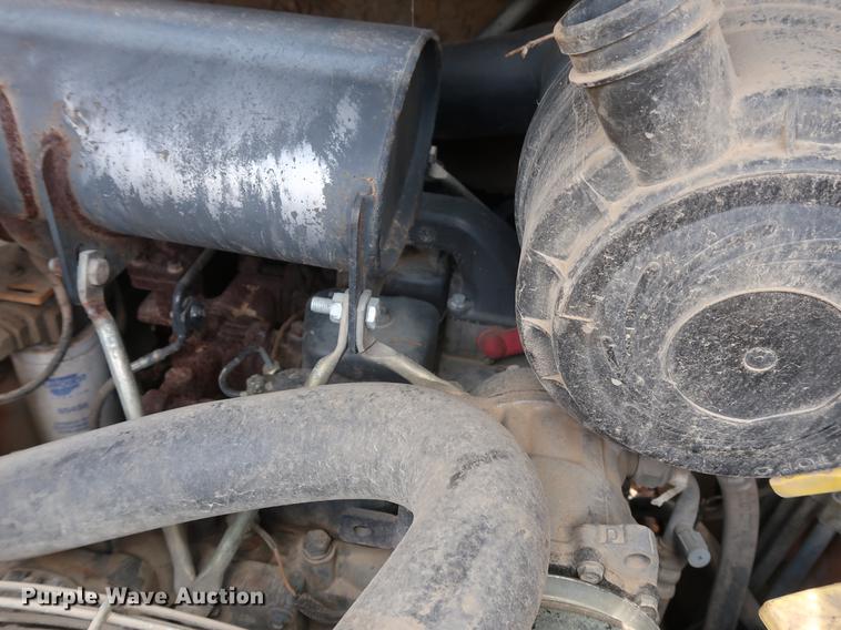 image for item EF9768 Case 440CT skid steer