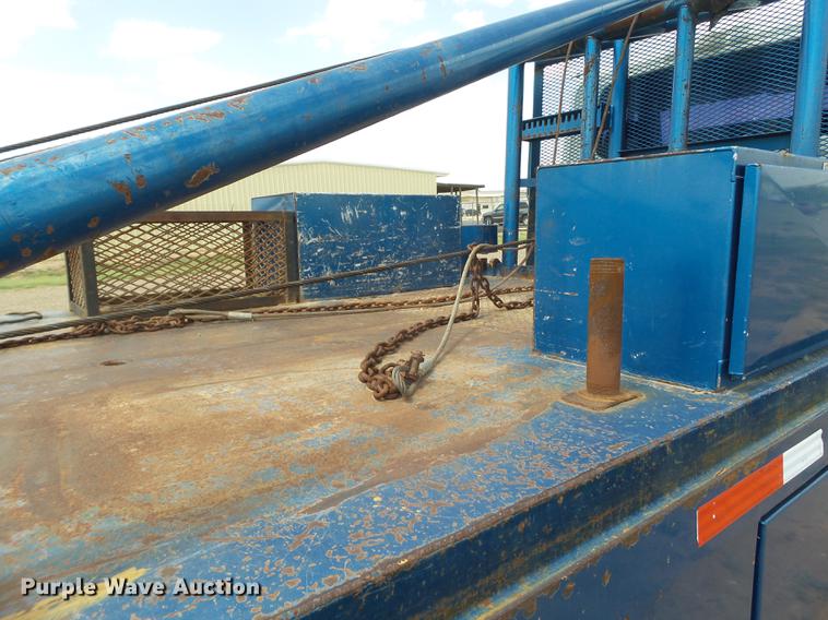 image for item EI9615 2006 International 4300 service truck