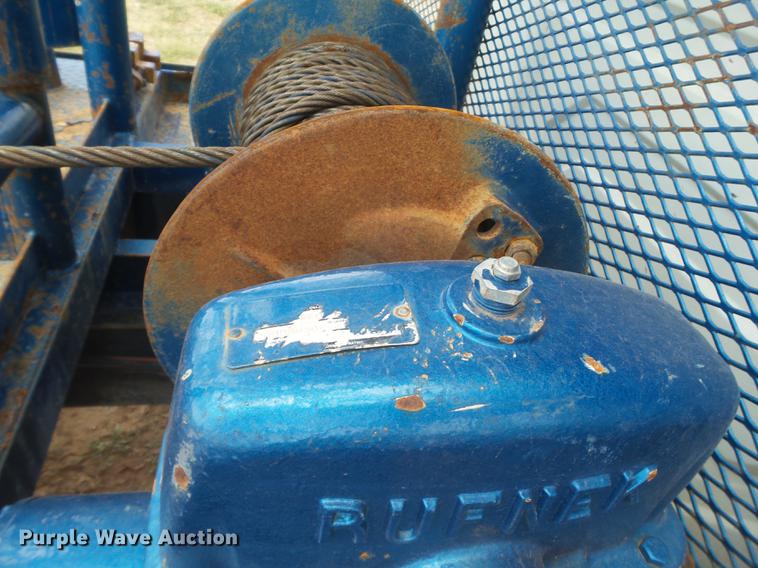 image for item EI9615 2006 International 4300 service truck