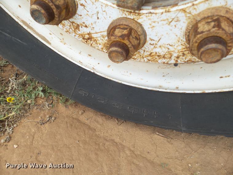 image for item EI9615 2006 International 4300 service truck