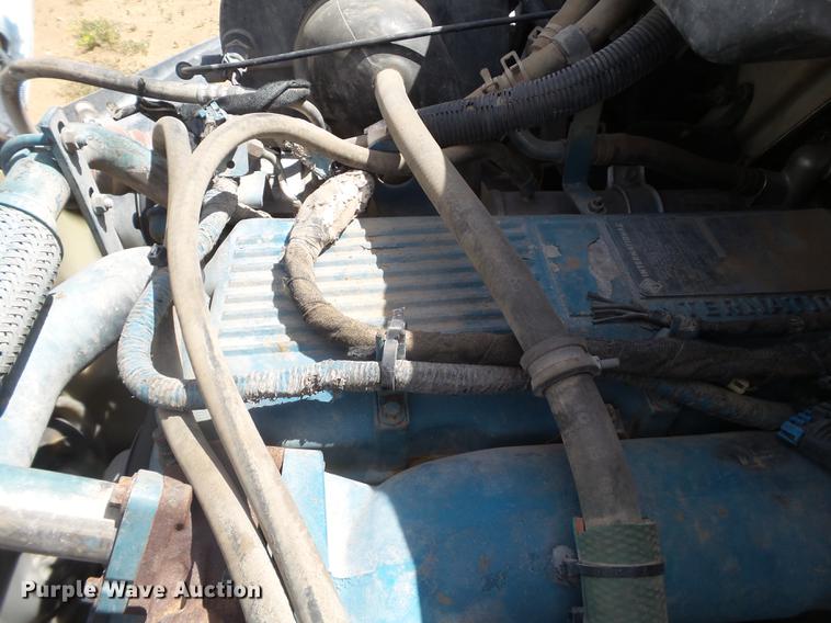 image for item EI9615 2006 International 4300 service truck