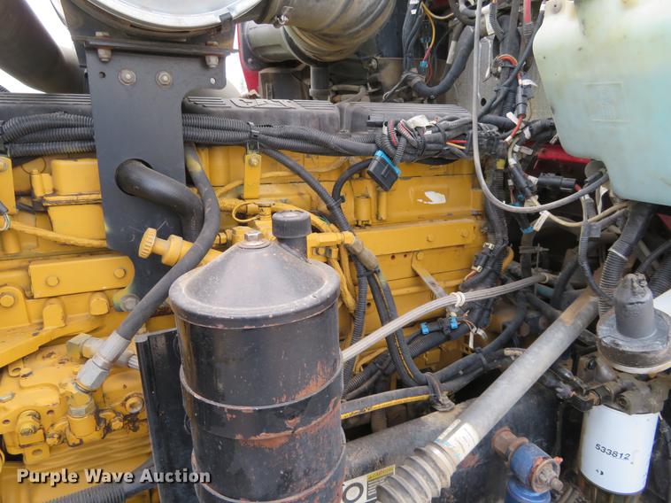 image for item EJ9643 2004 Kenworth T400 service truck with crane