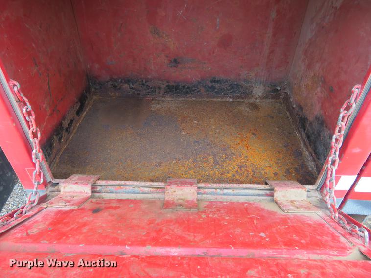 image for item EJ9643 2004 Kenworth T400 service truck with crane