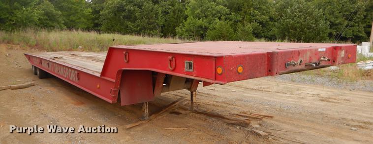 image for item EK9502 1996 Landoll tilt deck equipment trailer
