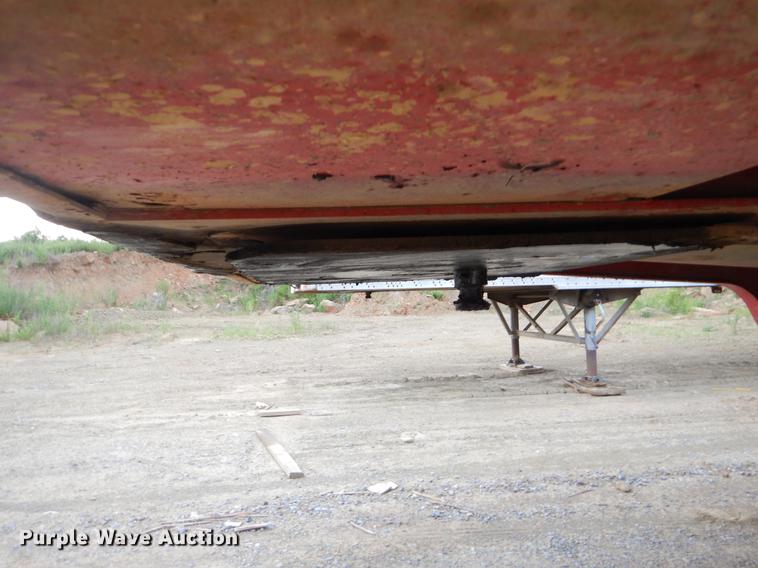 image for item EK9502 1996 Landoll tilt deck equipment trailer