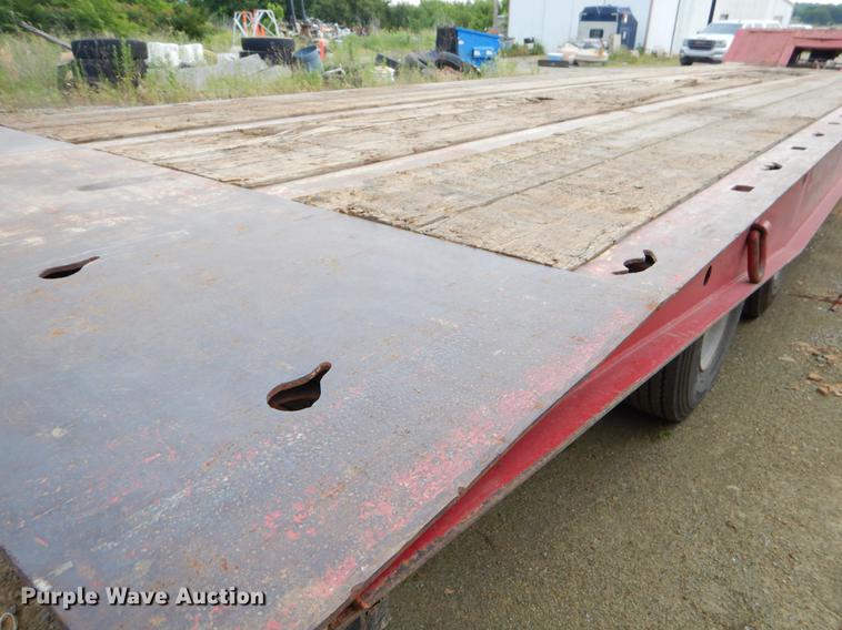 image for item EK9502 1996 Landoll tilt deck equipment trailer