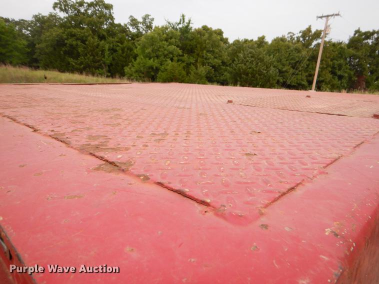 image for item EK9502 1996 Landoll tilt deck equipment trailer