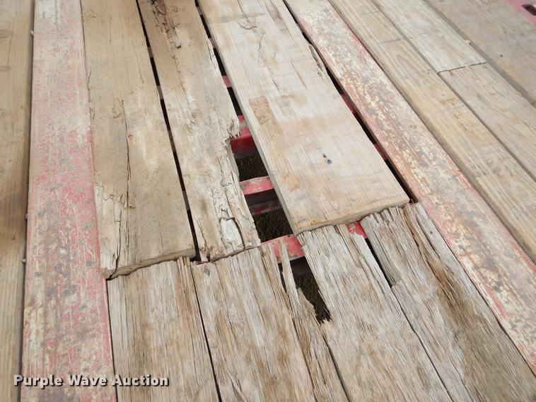 image for item EK9502 1996 Landoll tilt deck equipment trailer