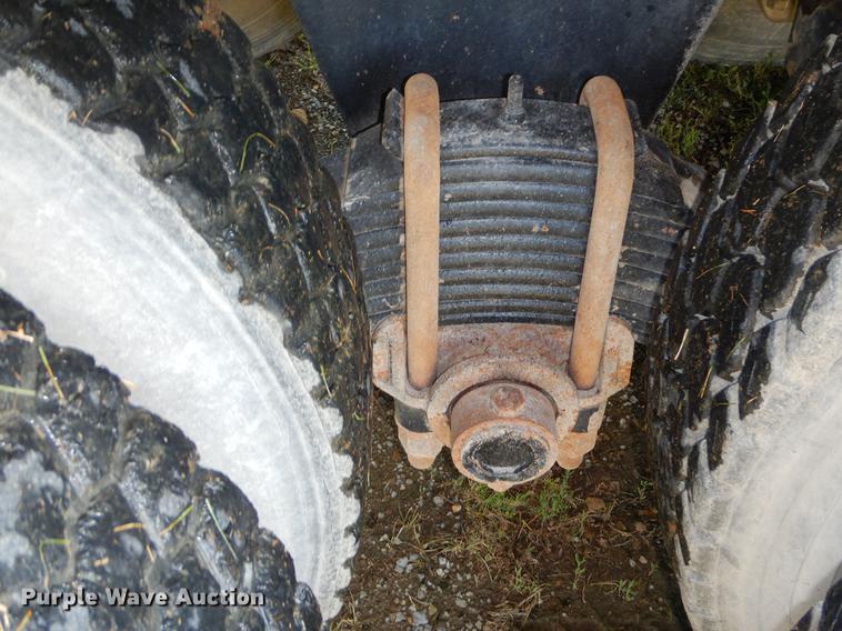 image for item EK9545 1992 Mack DM690X tank truck