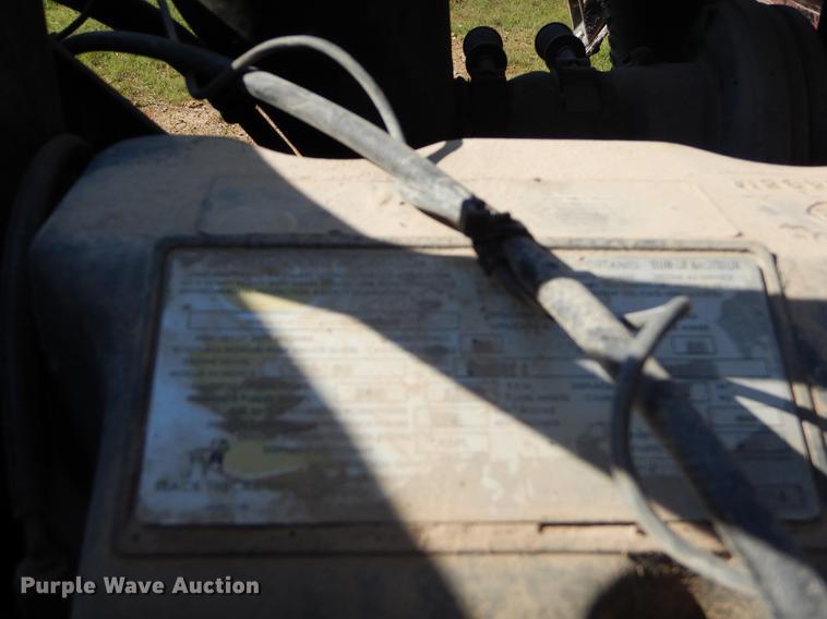 image for item EK9545 1992 Mack DM690X tank truck