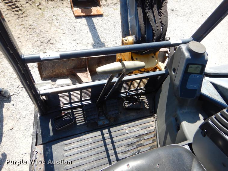image for item EK9547 2006 John Deere 50D mini excavator