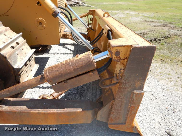 image for item EK9550 1984 International TD12 dozer