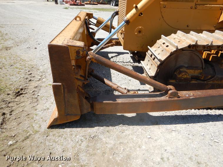 image for item EK9550 1984 International TD12 dozer