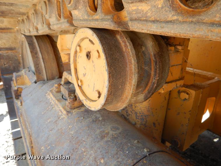 image for item EK9550 1984 International TD12 dozer