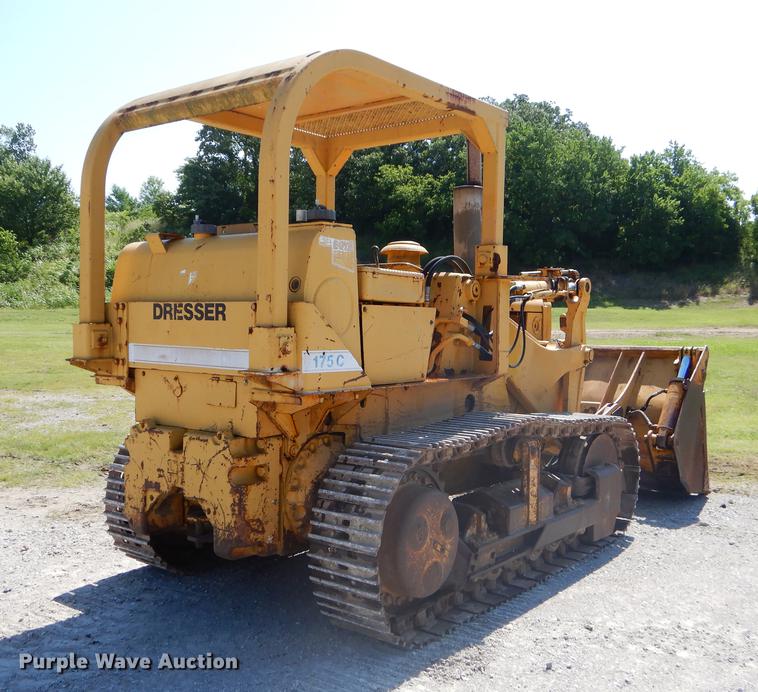 image for item EK9551 1978 Dresser 175C track loader